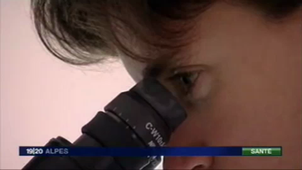 Vers une nouvelle stratégie thérapeutique du mélanome.