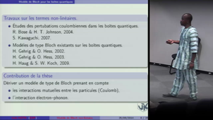 Modélisation mathématique et analyse numérique des modèles de type Bloch pour les boîtes quantiques