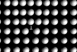 Mouvement d'une dislocation COIN