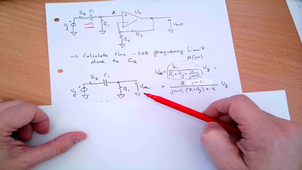 Effect of a DC-blocking capacitor in an amplifier